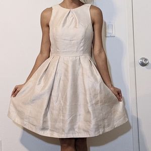 Sleeveless A-line dress